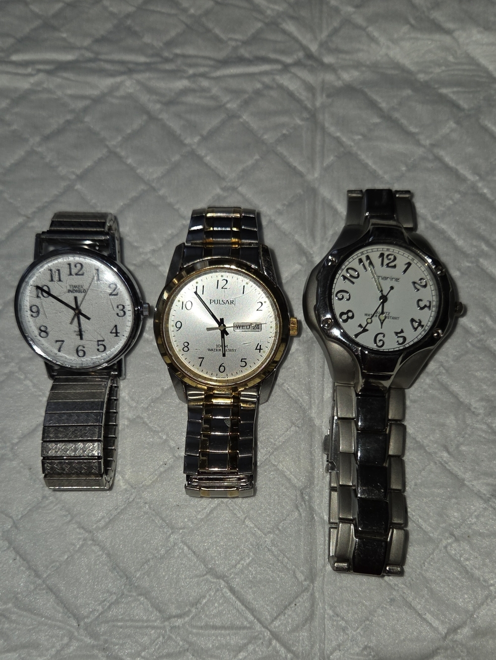 0Lot Off 3 Men's Bracelet Watch Used all Working New Battery